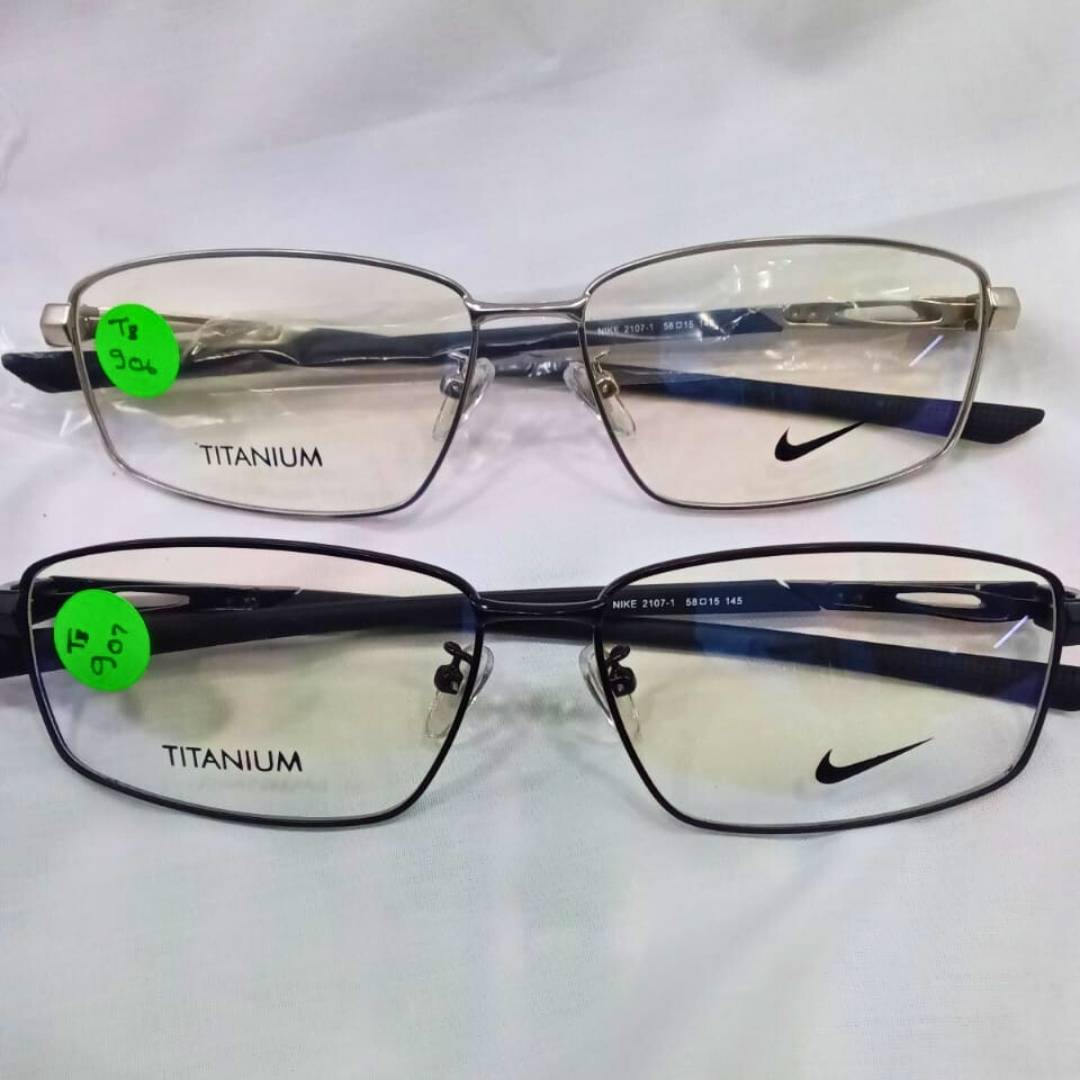 Titanium + Anti Radiasi